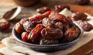Rutin Konsumsi Kurma, Rasakan Manfaat Bagi Kesehatan Anda!