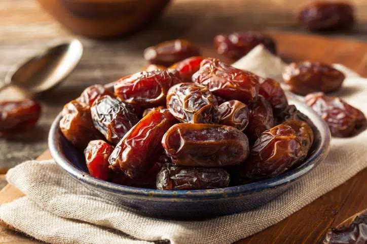Rutin Konsumsi Kurma, Rasakan Manfaat Bagi Kesehatan Anda!