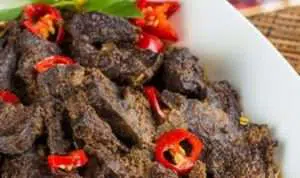 4 Olahan Rendang Enak Pengganti Daging Sapi