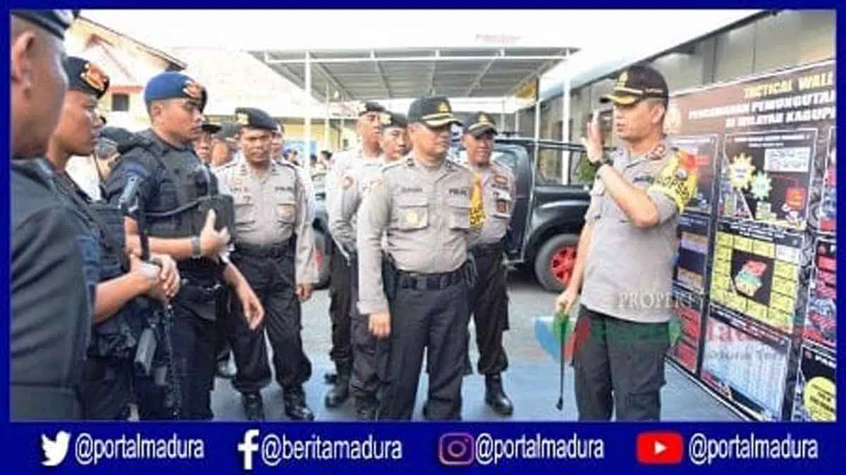 2 Kompi Brimob Lapisi Pasukan Pengamanan Pemilu di Pamekasan