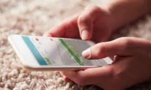 3 Cara Lindungi Smartphone dari Bakteri