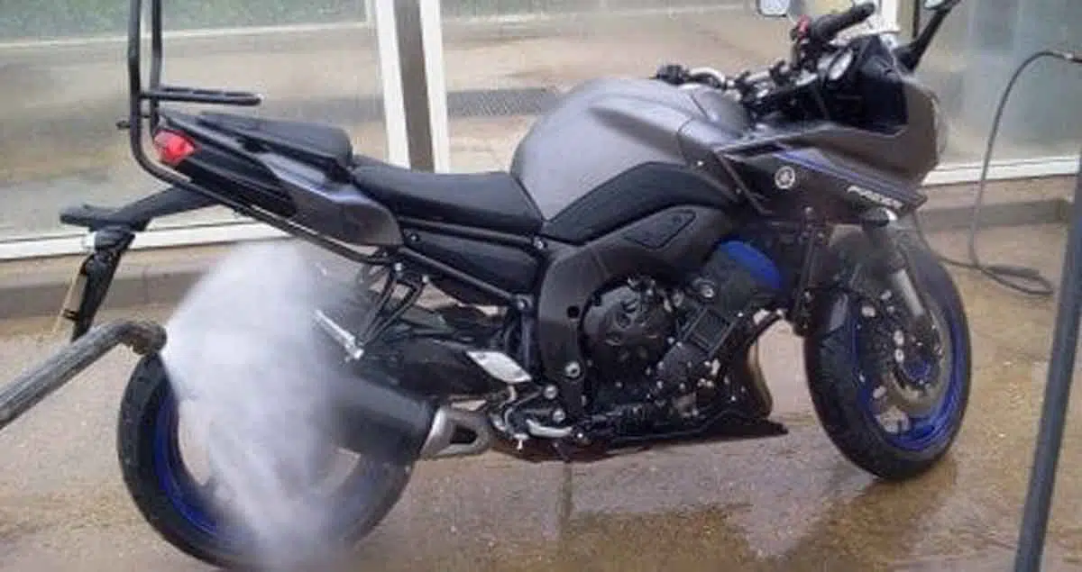 3 Komponen yang Harus Diperiksa Saat Motor Mogok Setelah Dicuci