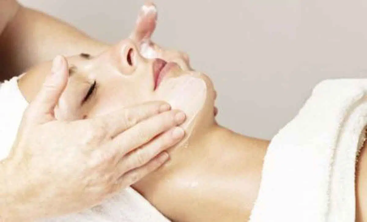 3 Treatment Kecantikan Kulit yang Bakal Jadi Tren Sepanjang 2019