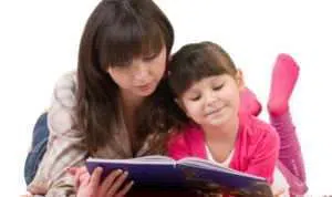 4 Cara Tumbuhkan Minat Baca Pada Anak