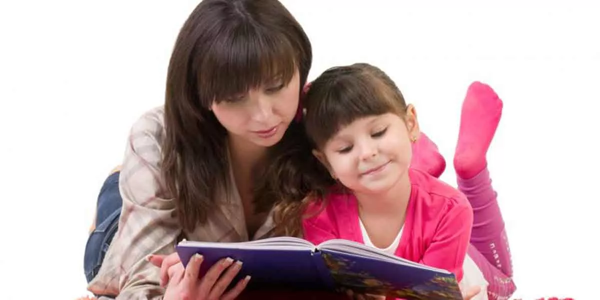 4 Cara Tumbuhkan Minat Baca Pada Anak