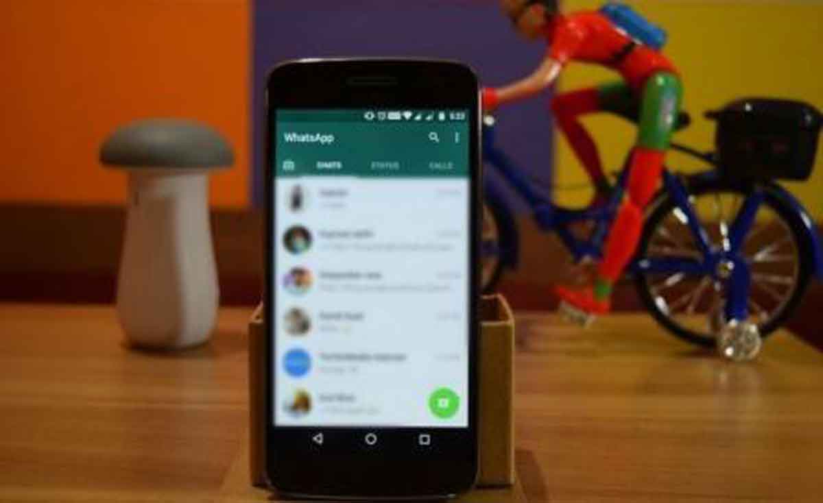 5 Cara Mudah Simpan Story WhatsApp Orang Lain