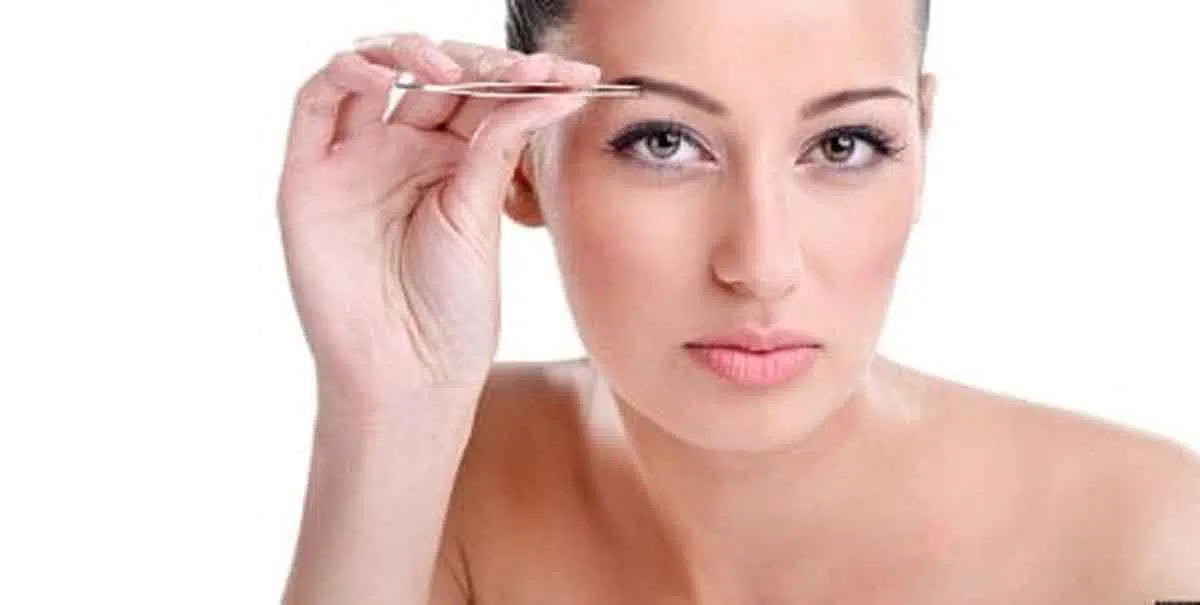 5 Cara Rawat Alis Agar Tetap Sehat dan Tak Rontok