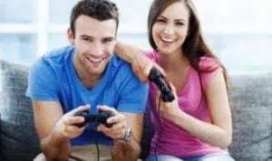 5 Manfaat Punya Pasangan Seorang Gamer