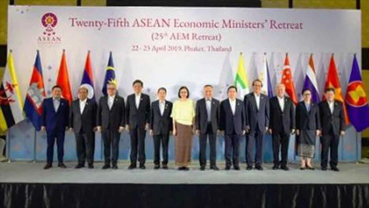 ASEAN tandatangani perjanjian liberalisasi perdagangan jasa