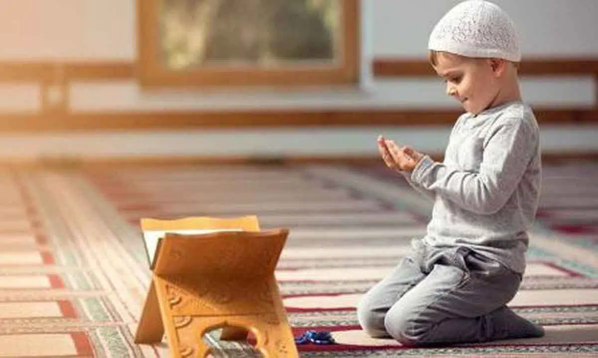 Baca Doa Ini Agar Anak Anda Pandai dan Paham Agama
