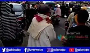 BreakingNews- Penjual Bakso di Pamekasan Dibacok Orang Tak Dikenal