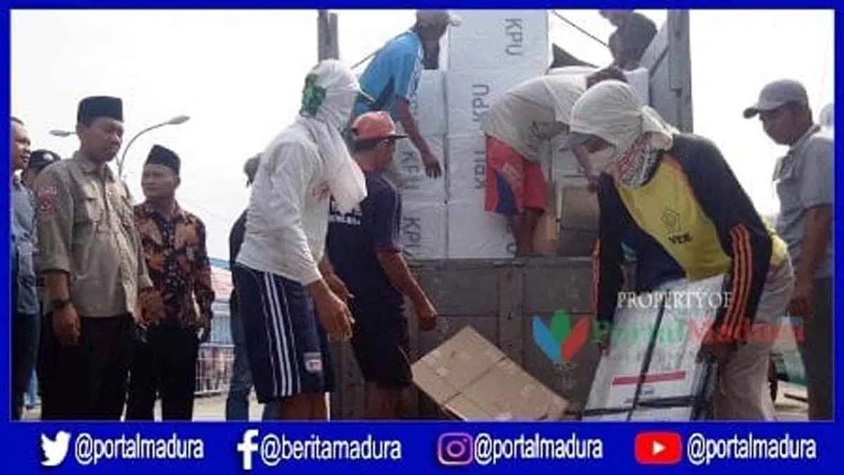 KPU Sumenep Mulai Distribusikan Logistik ke Pulau Sapeken