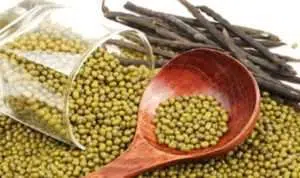 Ladies, Ini 3 Cara Dapatkan Kulit Mulus dengan Manfaatkan Kacang Hijau