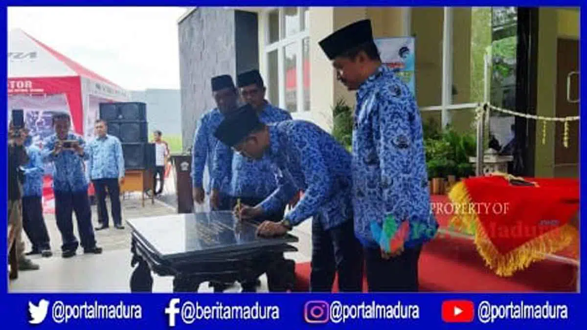 Bupati Bangkalan Resmikan Gedung Kantor Diskominfo