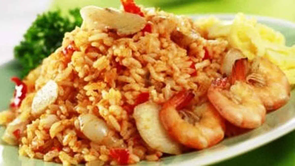 Resep Nasi Goreng Udang Sosis yang Super Pedas