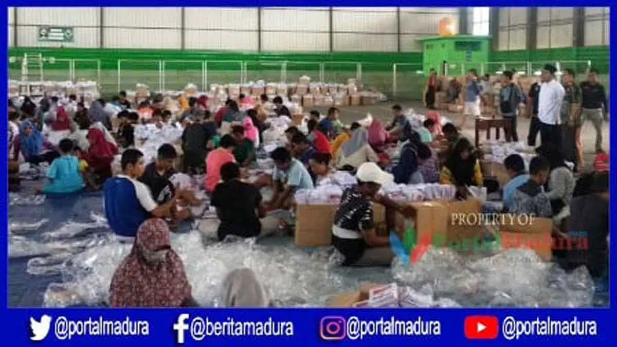 KPU Sampang Temukan Ribuan Surat Suara Rusak