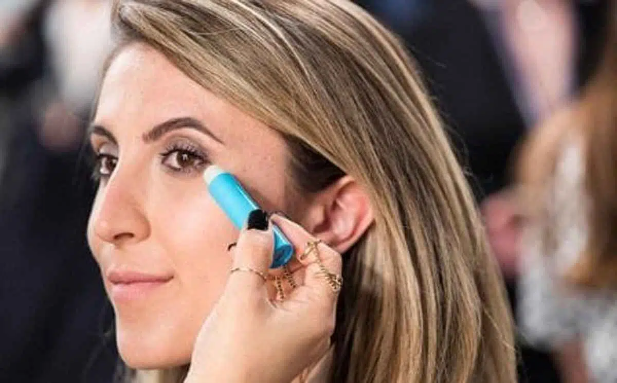 Tak Hanya Dioles di Bibir, Ini Manfaat Lain Lip Balm untuk Kecantikan