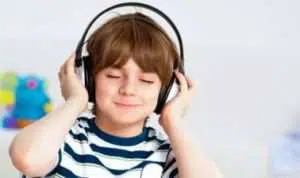 Umat Muslim, Ini Hukum Mendengarkan Musik saat Masuk Bulan Ramadhan