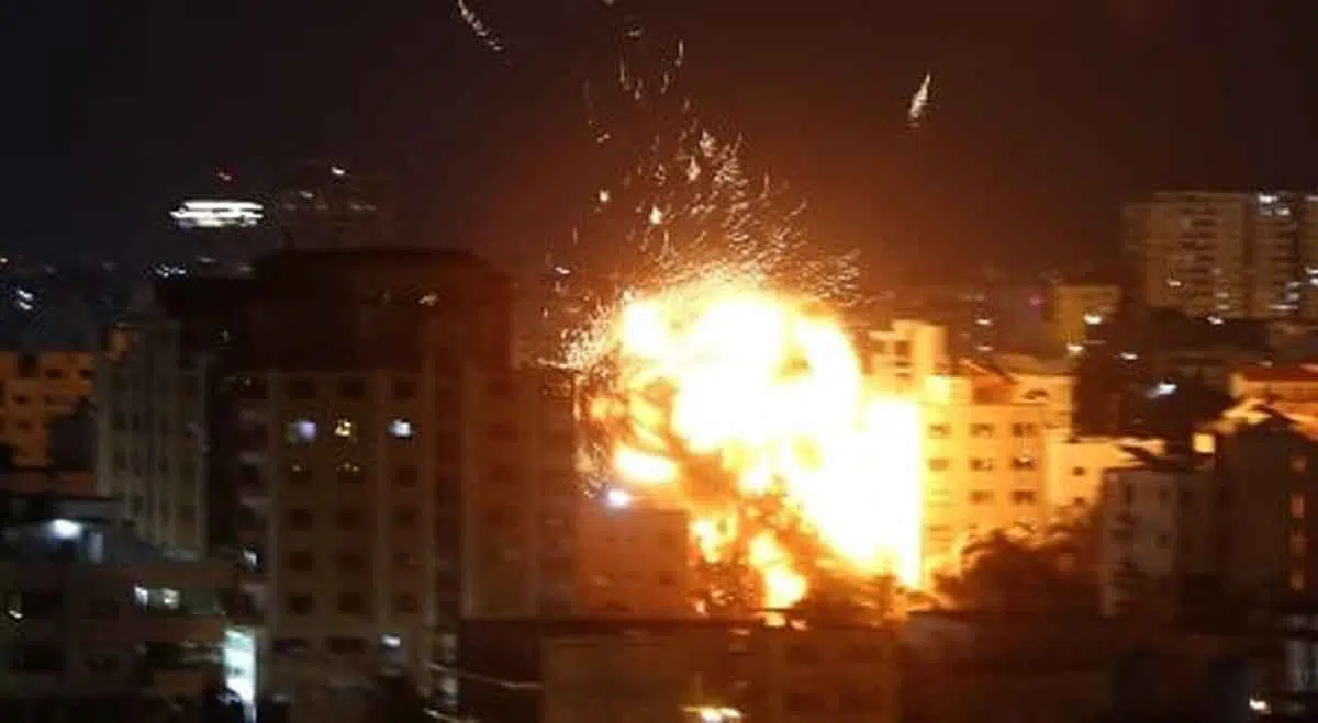 Foto -Pesawat Tempur Israel Hantam Kantor Anadolu Agency - Portalmadura.com FOTO -Pesawat Tempur Israel Hantam Kantor Anadolu Agency