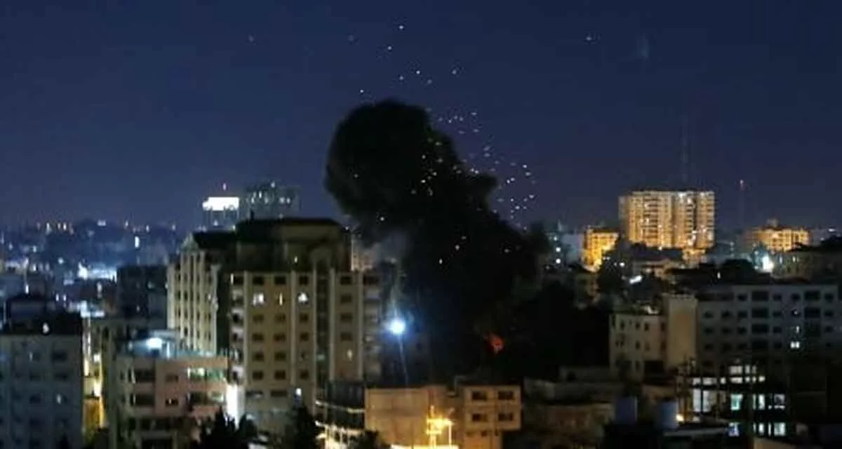 Foto -Pesawat Tempur Israel Hantam Kantor Anadolu Agency - Portalmadura.com FOTO -Pesawat Tempur Israel Hantam Kantor Anadolu Agency