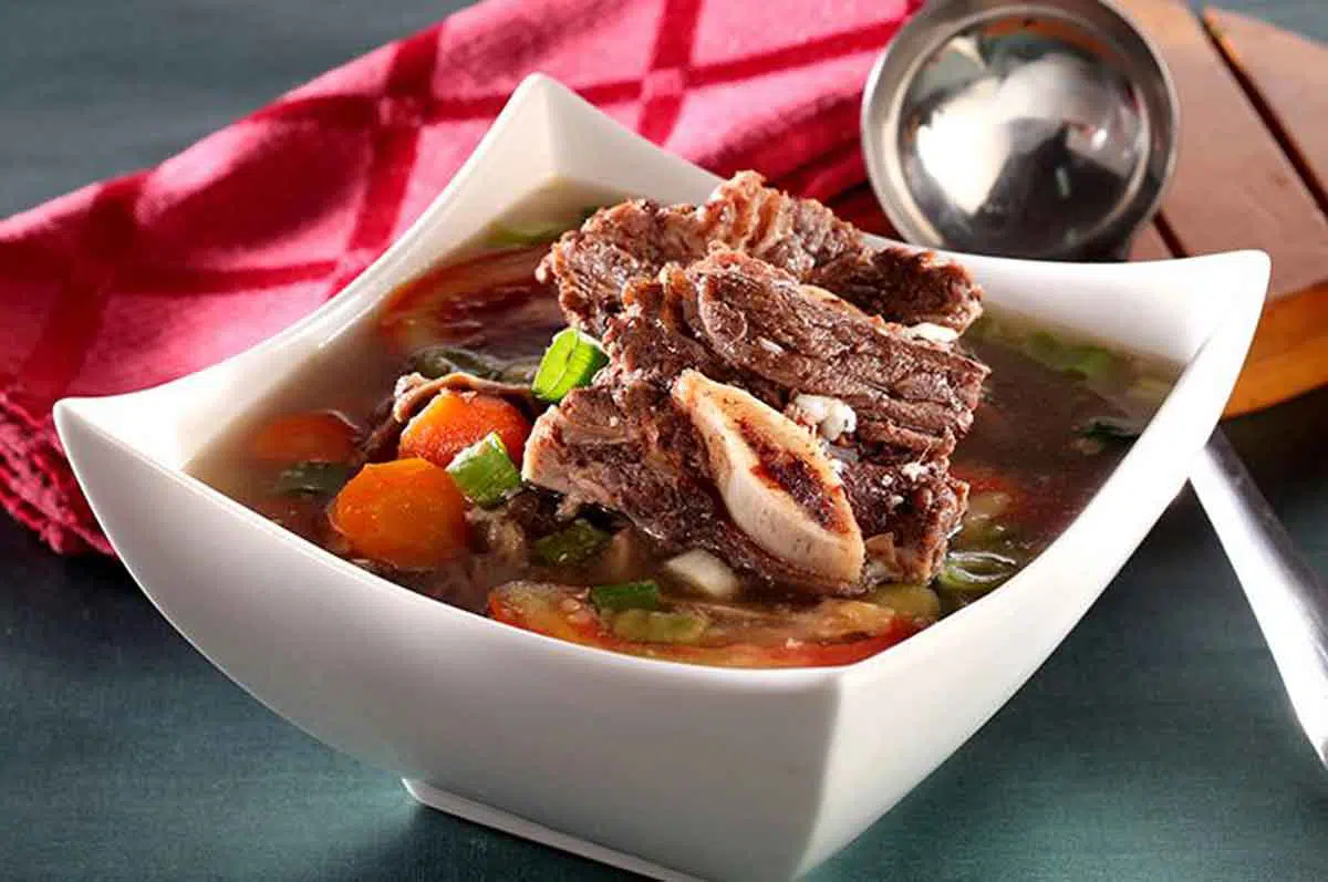 Resep Menu Sahur: Sop Iga Sapi yang Lezat dan Menggugah Selera