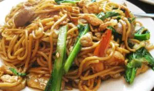 Menu Sahur: Resep Mi Goreng Sayur Sawi yang Enaknya Kebangetan