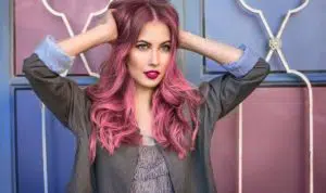 4 Hal Ini Sebaiknya Anda Hindari Saat Rambut Diwarnai