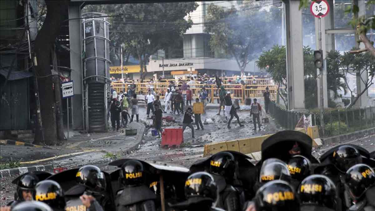 6 orang tewas akibat demonstrasi menolak hasil pemilu