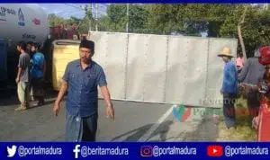 Kecelakaan, Mobil Box Guling Melintang Jalan Arus Lalin Macet