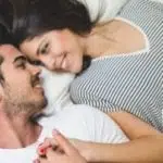 Pasutri, Lakukan 7 Kebiasaan Bercinta ini Meski Sudah Punya Anak