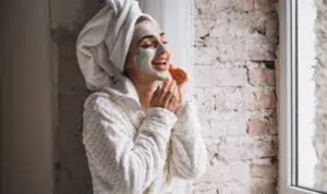 Ladies, Jangan Lupa Gunakan 5 Produk Kecantikan Ini Selama Puasa Ramadan