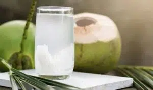 Ladies, Kenali 5 Khasiat Air Kelapa yang Terdapat dalam Produk Skincare