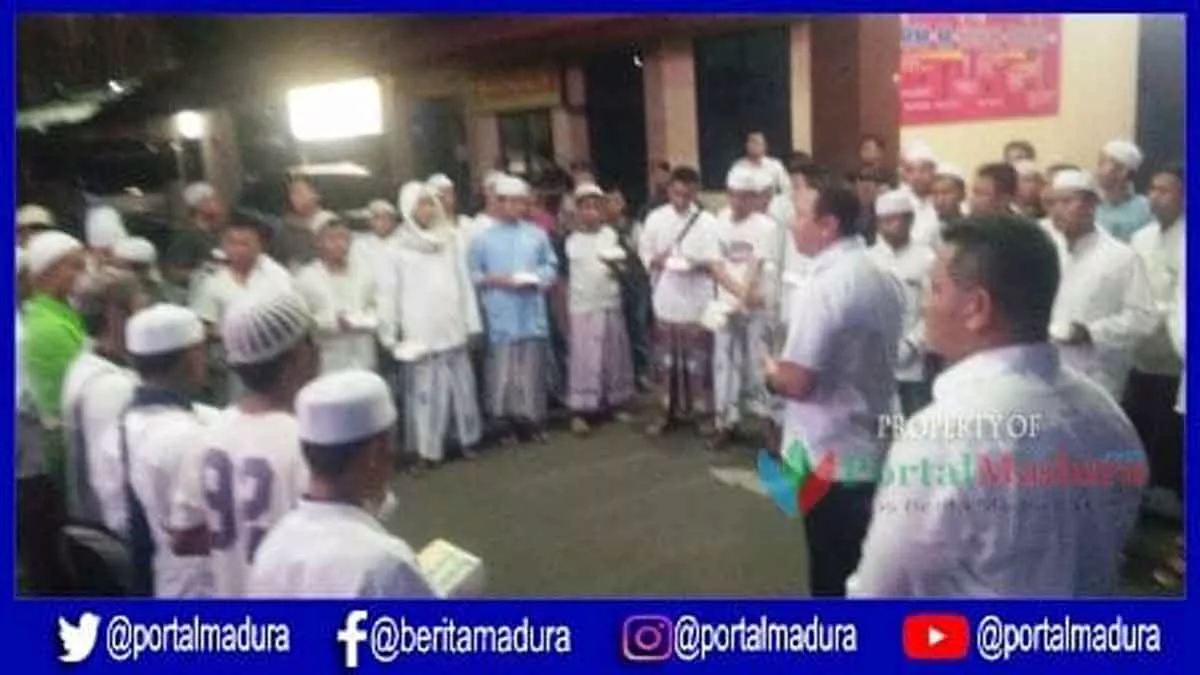 Massa People Power yang Dicegat Polda Jatim Akhirnya Balik Kanan ke Pamekasan