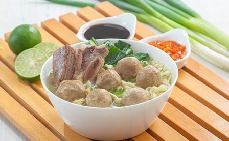 Menu Buka Puasa Resep  Bakso  Kuah Kenyal yang Bikin Nagih 