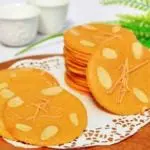 Resep Almond Crispy Cookies Super Praktis dan Lezat