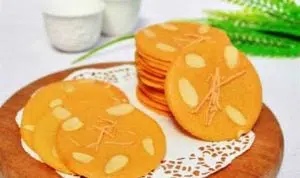 Menu Lebaran: Resep Almond Crispy Cookies Super Praktis dan Lezat
