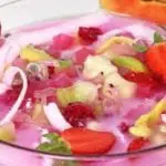 Menu Takjil: Resep Sup Buah Kuah Santan yang Segar dan Nikmat