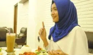 Guys, Lakukan 3 Cara Ini Untuk Menyiapkan Menu Sahur yang Sehat