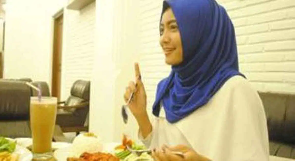 Guys, Lakukan 3 Cara Ini Untuk Menyiapkan Menu Sahur yang Sehat