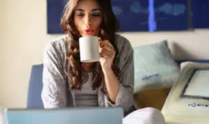 Minum kopi