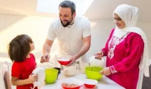 Moms, Ini 4 Ide Kegiatan Ngabuburit Seru Bersama Si Kecil