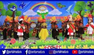 Kemeriahan Pelepasan TK B PAUD Kemala Bhayangkari 81 Sumenep