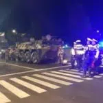 Jelang Aksi People Power, Petugas Gabungan Bersenjata Lengkap Sweeping Suramadu