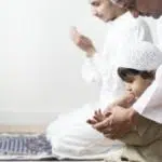 Pentingnya Ajarkan Anak Nilai Ibadah dan Berbagi Saat Ramadan