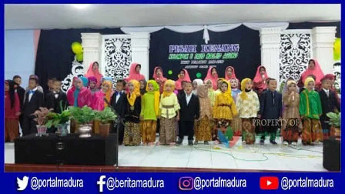 PAUD Masjid Agung Sumenep Mewisuda 40 Anak TK B