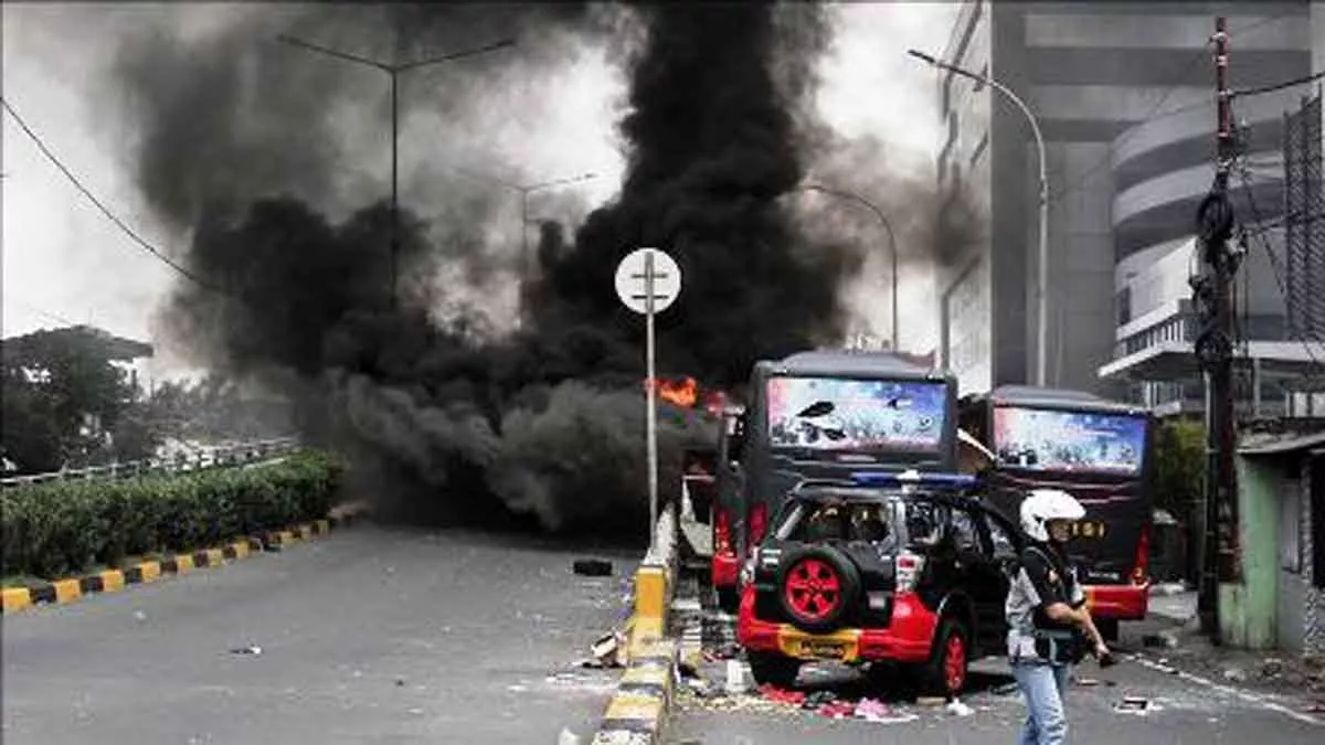 Polisi Tetapkan 257 Tersangka Kerusuhan