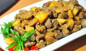 Menu Sahur: Resep Sambal Goreng Jeroan yang Bikin Nagih
