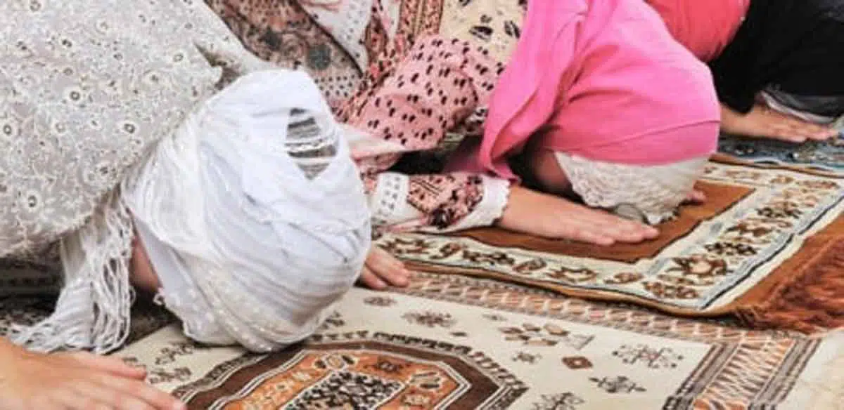 7 Cara Ampuh Usir Rasa Malas dan Mengantuk Saat Salat Tarawih