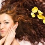 Selain Kulit, Rambut Juga Perlu Diberi Sunblock