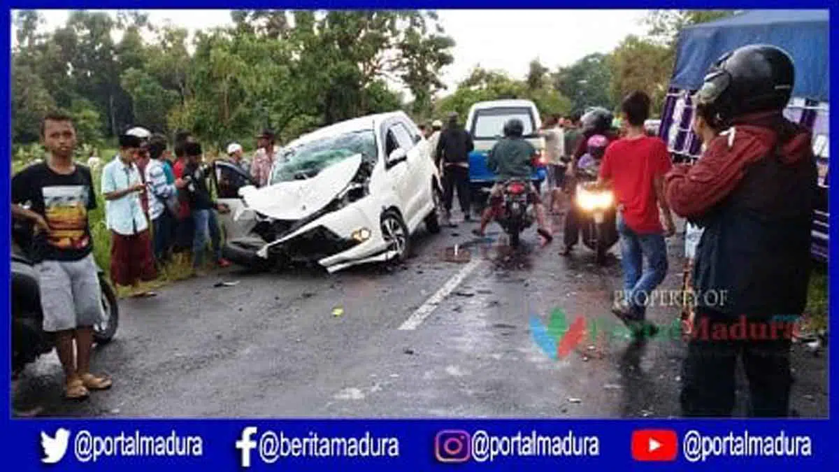 Tabrakan Avanza Versus Truk, Dua Meninggal Dunia di Madura